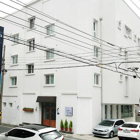 Minihotel Poongdaengi 慶州市 エクステリア 写真
